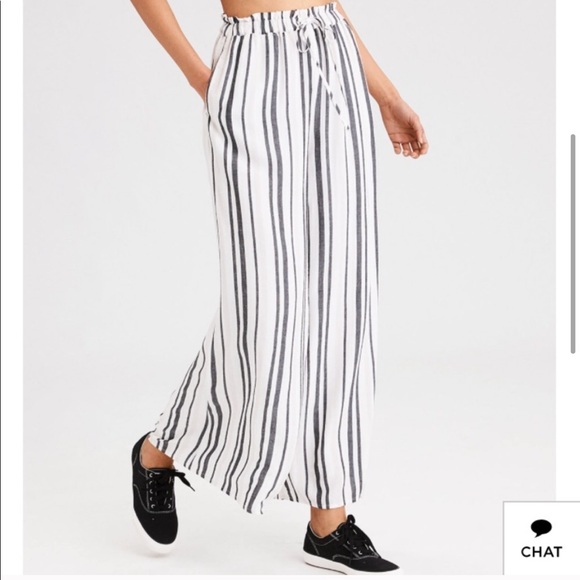 American Eagle Outfitters Pants - NEVER WORN American Eagle striped pant